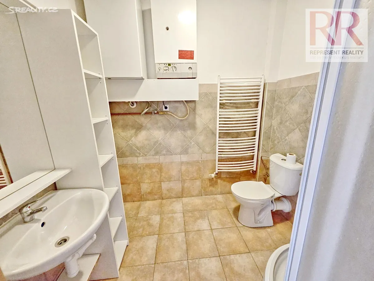 Pronájem bytu 2+kk 46 m² - Więcej