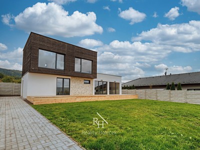 Prodej  rodinného domu 156 m², pozemek 623 m²