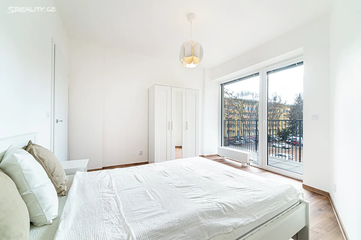 Pronájem bytu 3+kk 70 m² – další