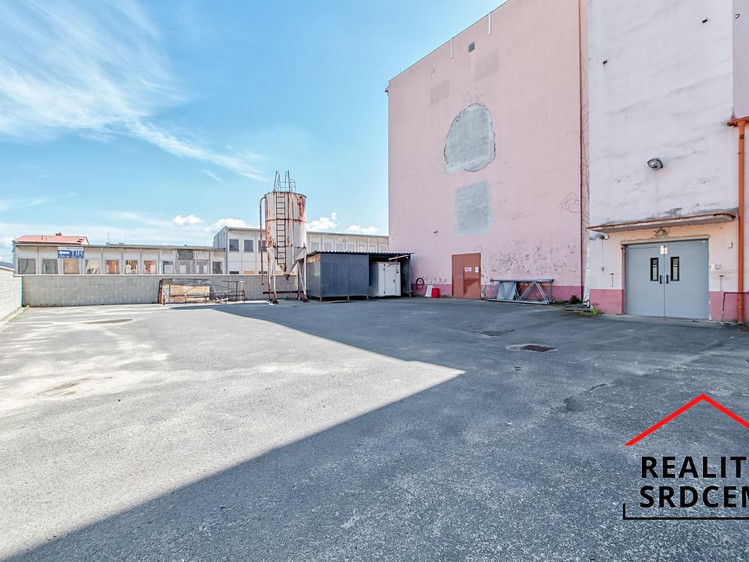 Pronájem komerčního prostoru, 613 m² (18 z 18)
