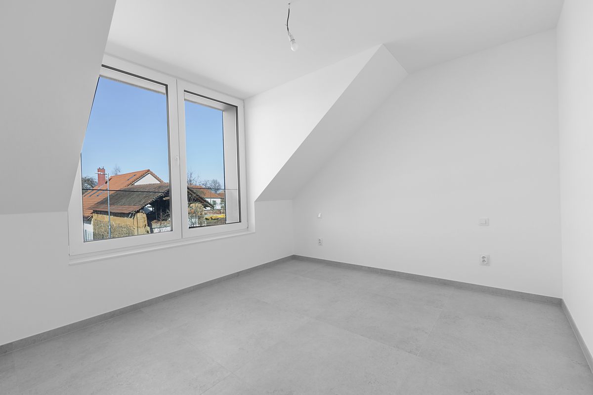 Prodej rodinného domu 155 m², pozemek 365 m² – fotografie 5