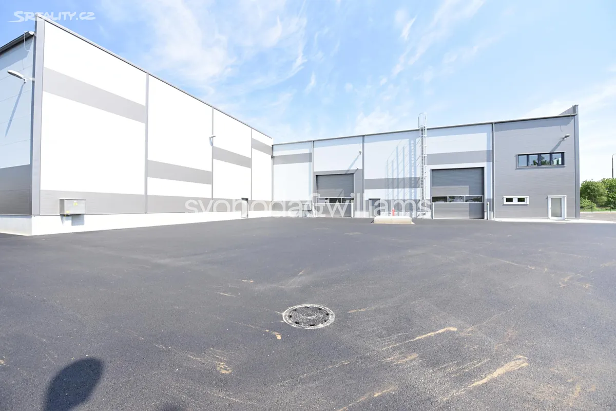 Pronájem výrobní haly, prostoru 1272 m² – pohled 3