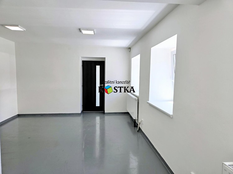 Pronájem komerčního prostoru, 23 m² (4 z 13)