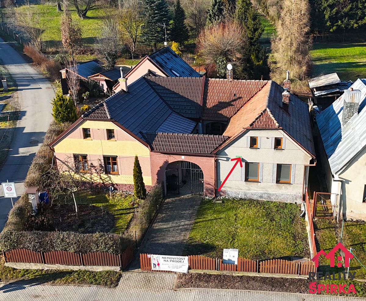 Prodej rodinného domu 56 m², pozemek 273 m² – fotografie 2