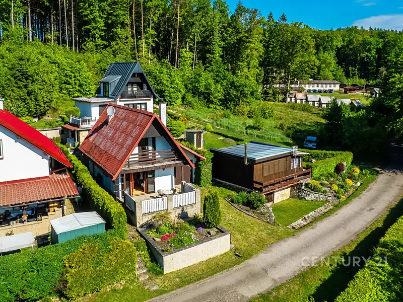 Prodej chaty 95 m², pozemek 254 m², Ohařice – náhled fotky 1