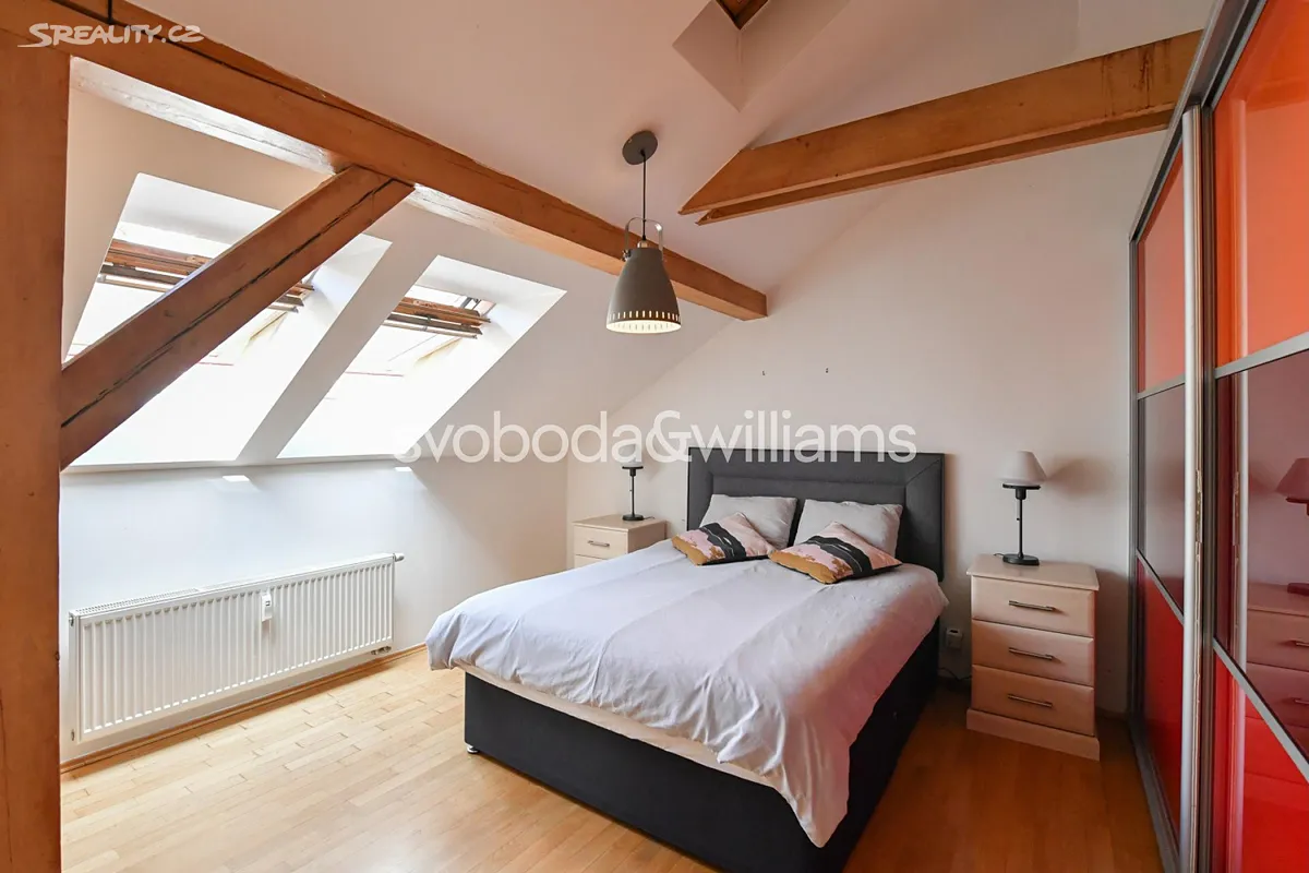Prodej bytu 3+1 121 m² – další