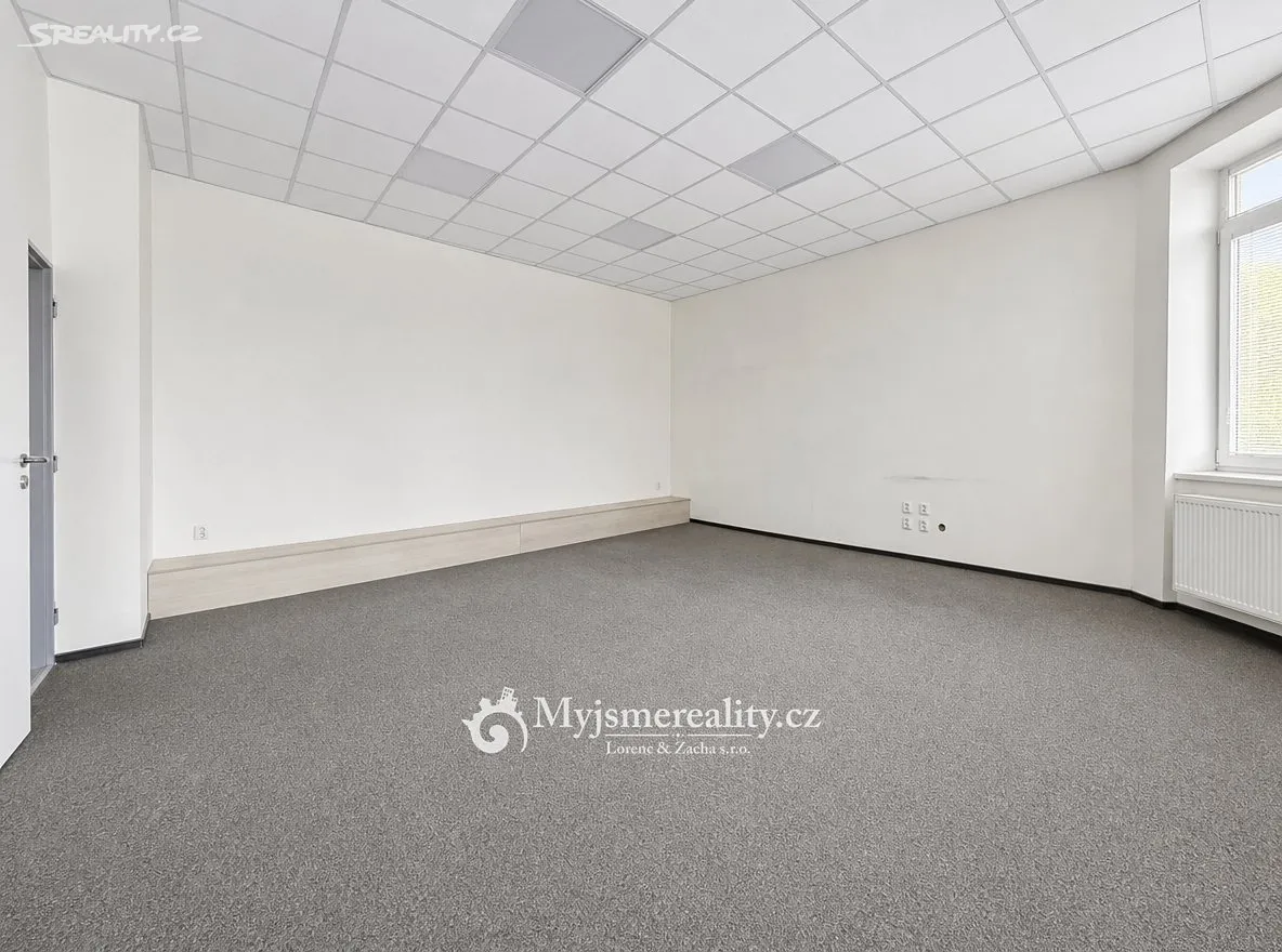 Pronájem kanceláře 65 m² – pohled 3