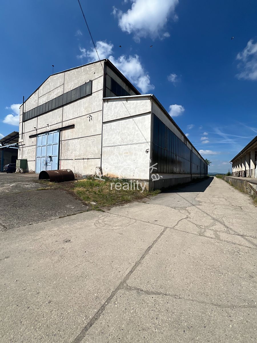 Pronájem výrobní haly, prostoru 1938 m² – fotografie 3