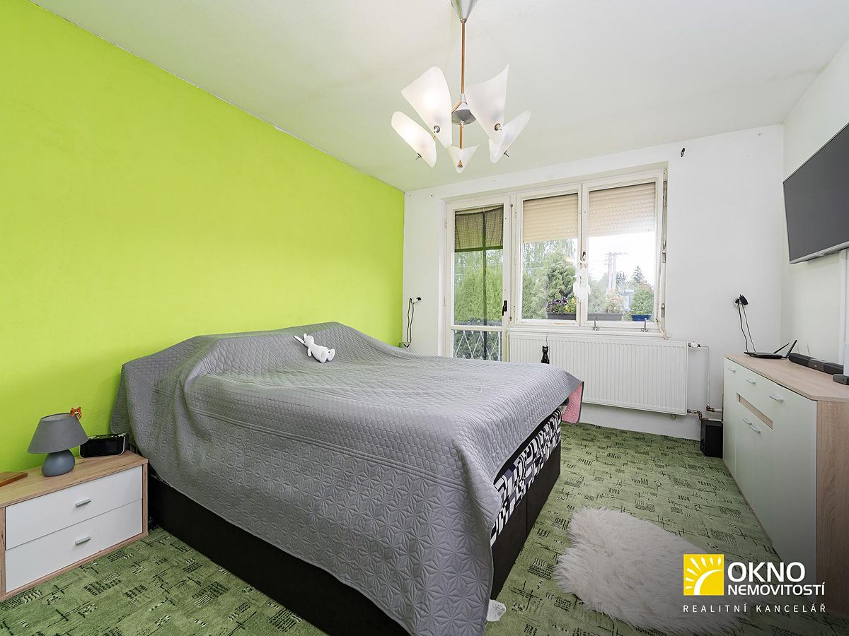Prodej rodinného domu 180 m², pozemek 1548 m² – fotografie 4