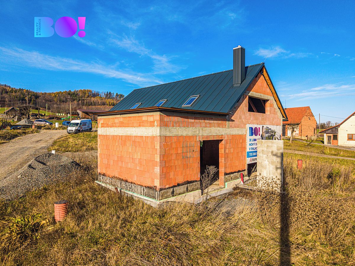 Prodej rodinného domu 144 m², pozemek 1303 m² – fotografie 5