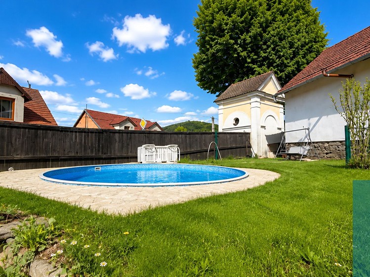 Prodej domu, 70 m² (2 z 48)