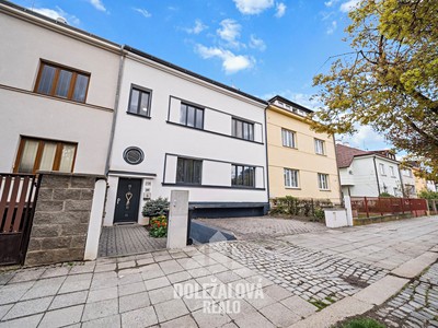 Pronájem bytu 3+kk 74 m²