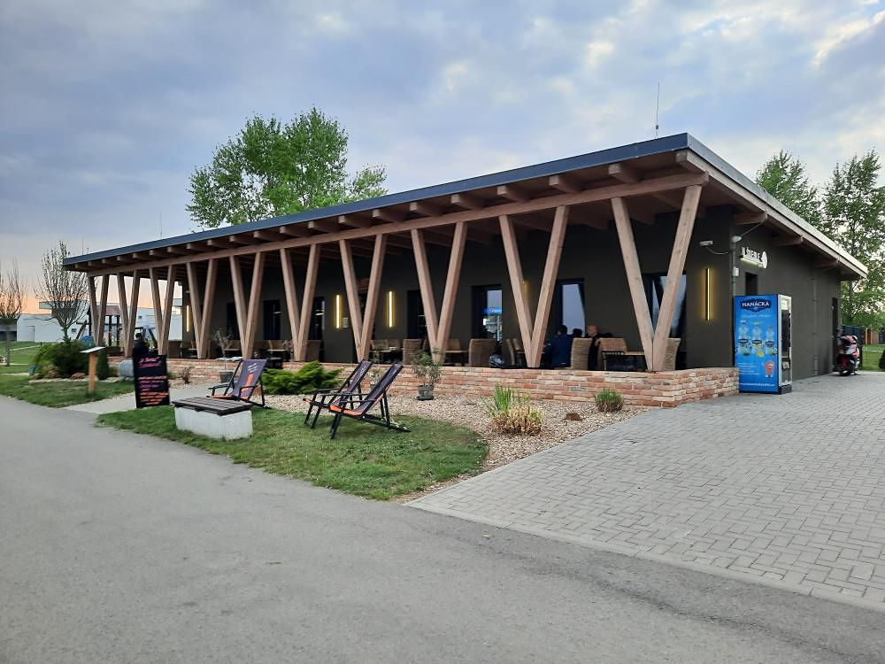 Prodej restaurace 407 m²