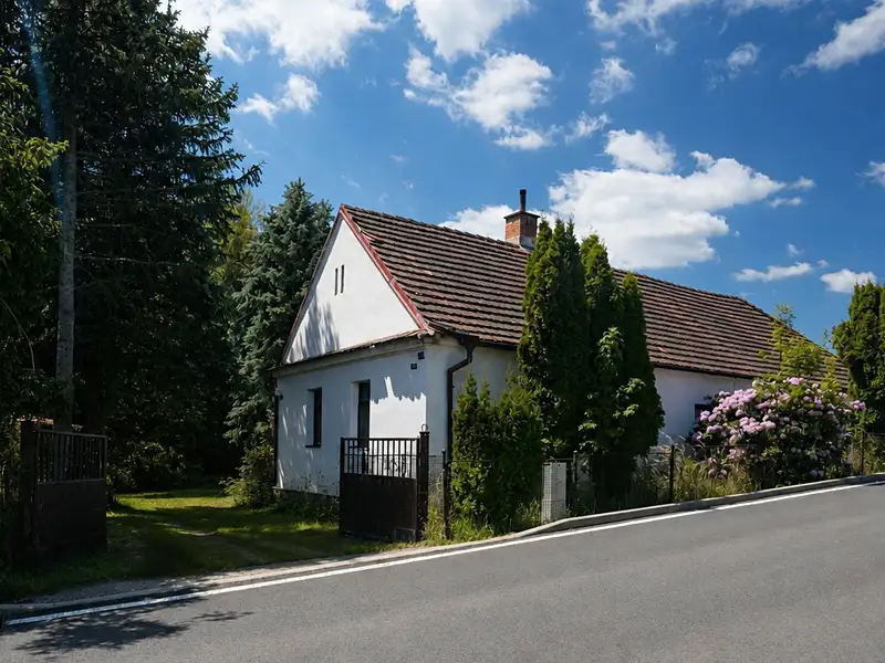 Prodej chalupy 144 m², pozemek 1053 m², Albrechtice nad Vltavou – náhled fotky 1