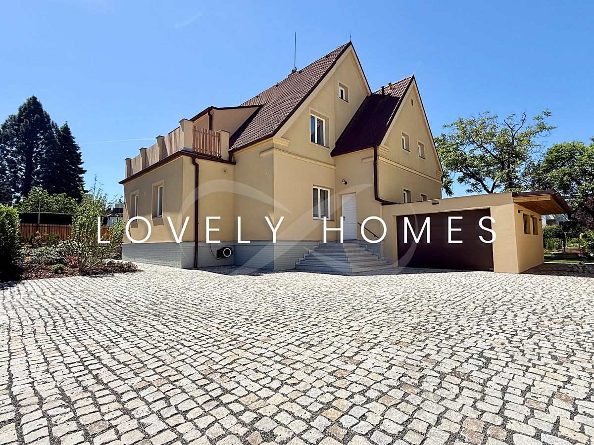 Pronájem rodinného domu 256 m², pozemek 1100 m² – fotografie 5