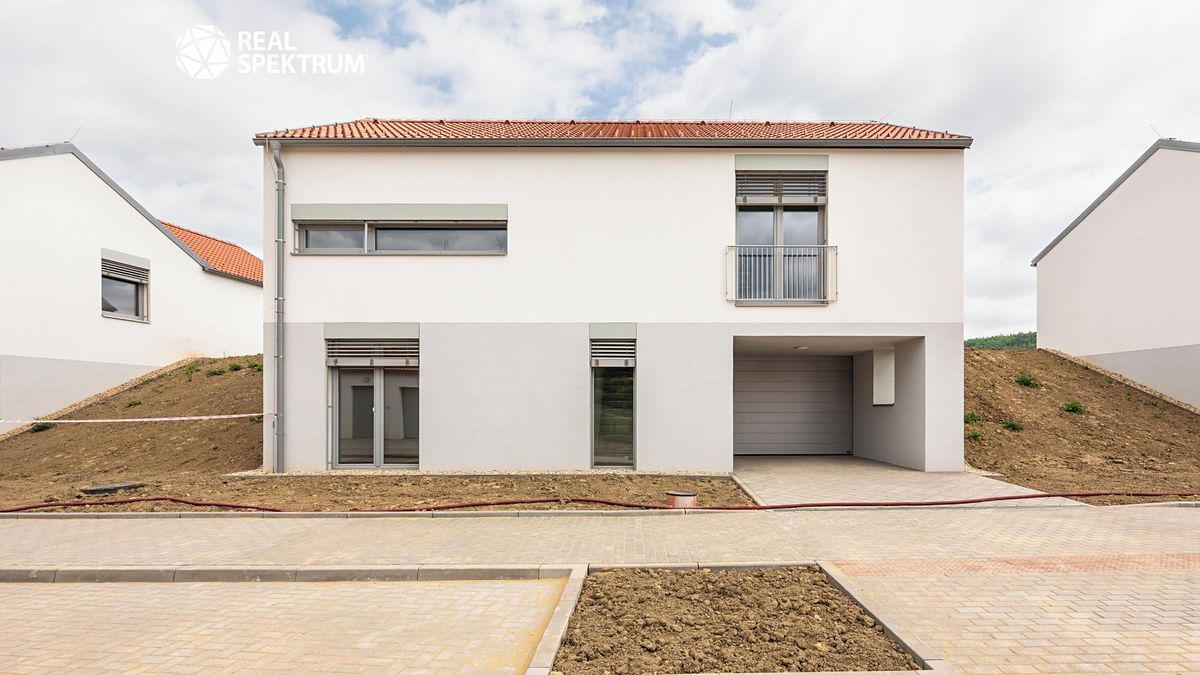 Prodej rodinného domu 176 m², pozemek 552 m²