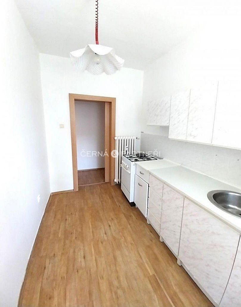 Pronájem bytu 1+kk 35 m²