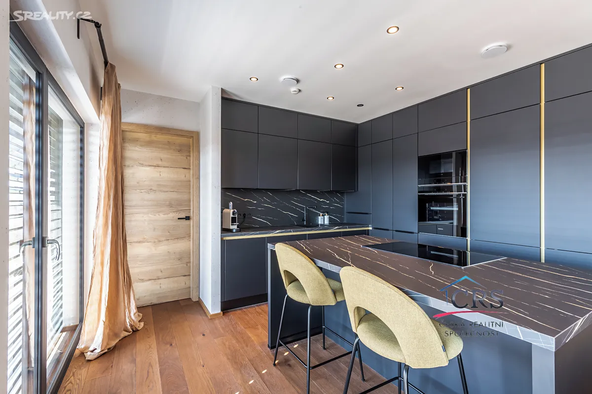 Prodej rodinného domu 151 m², pozemek 775 m² – další
