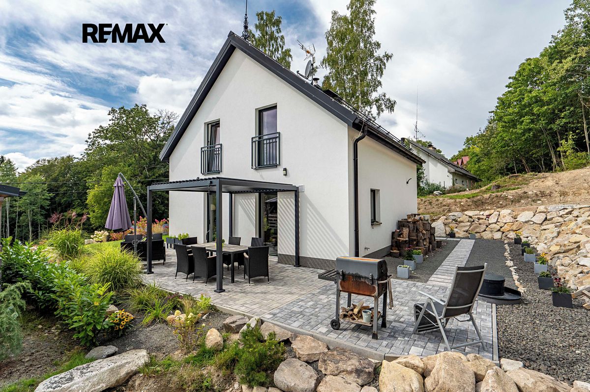 Prodej rodinného domu 111 m², pozemek 901 m²