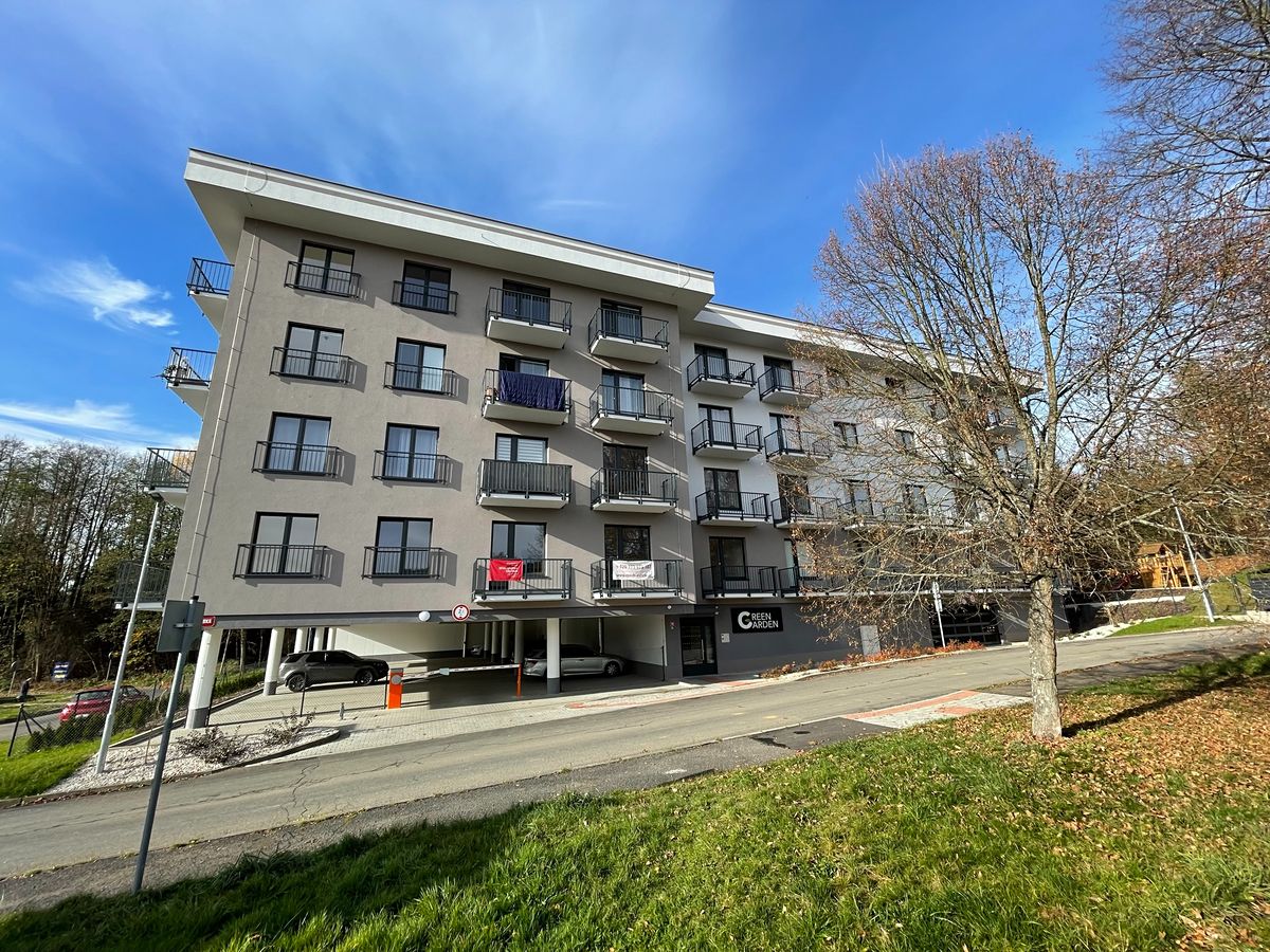 Pronájem bytu 1+kk 30 m²