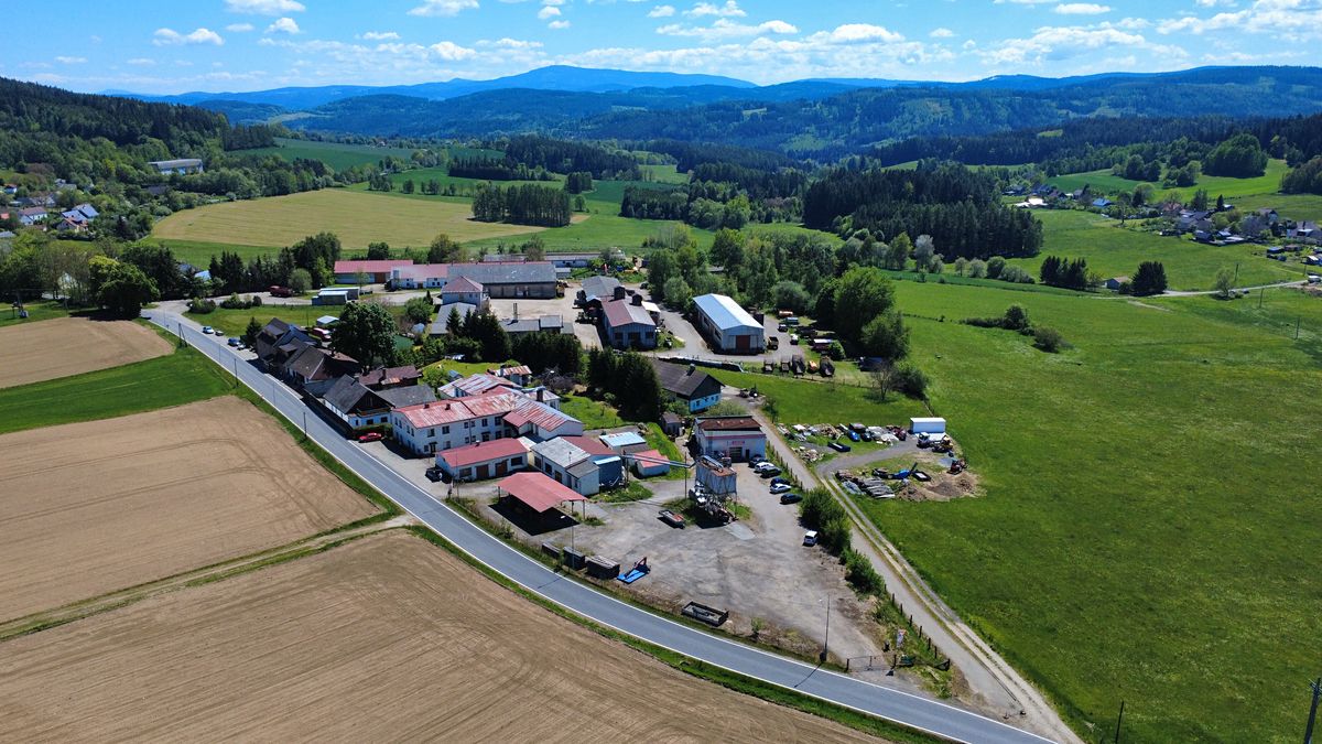 Prodej výrobní haly, prostoru 3000 m² – fotografie 3