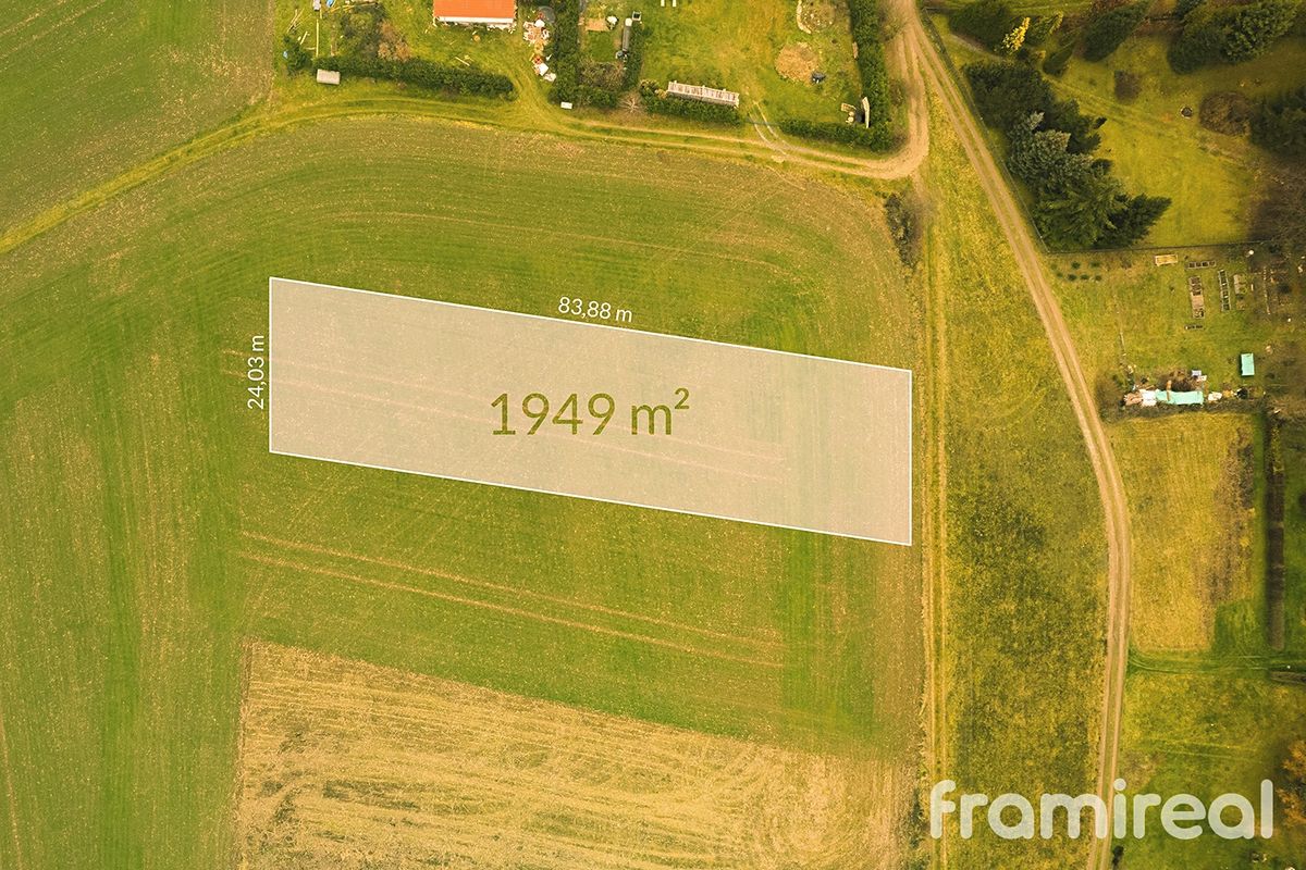 Prodej stavebního pozemku 1949 m², Pucov – fotka 1 z 3