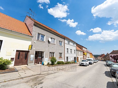Prodej komerčního prostoru, 342 m² (2 z 26)