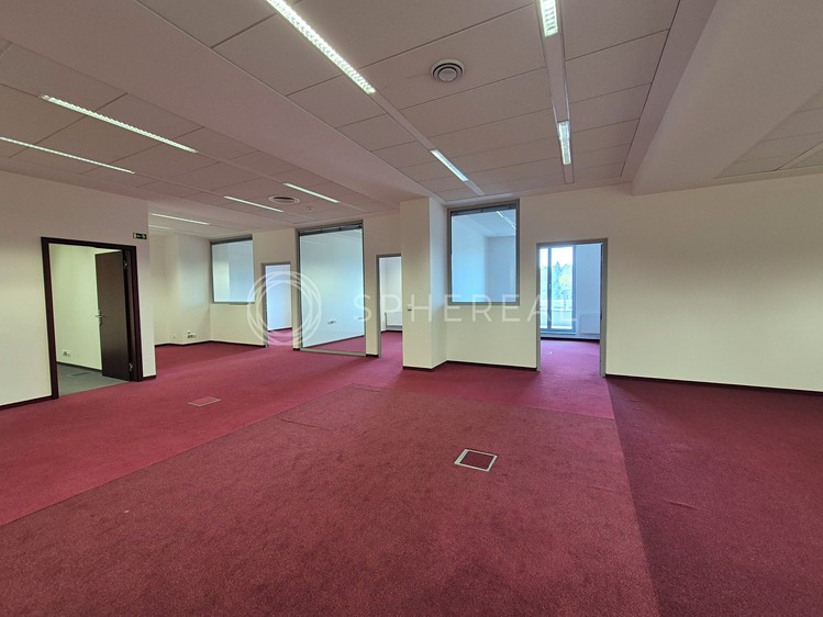 Комерційне приміщення в оренду, 221 м² (2 з 14)