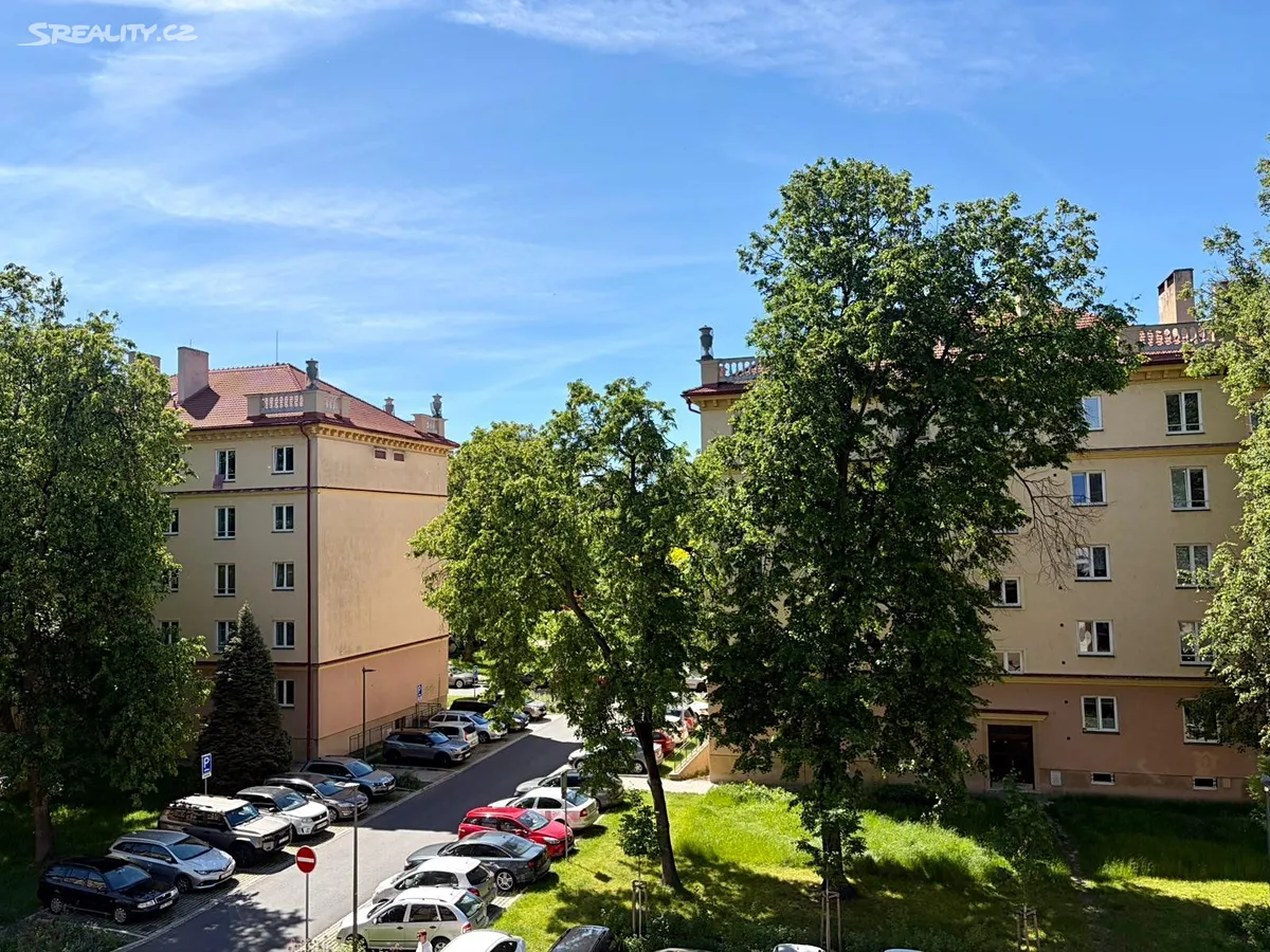 Pronájem bytu 3+1 82 m² – pohled 6