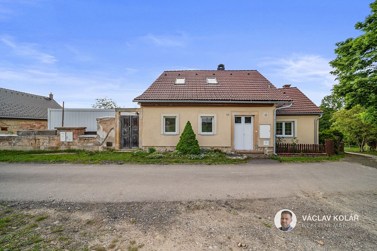 Prodej rodinného domu 115 m², pozemek 2115 m² – fotografie 5