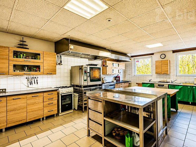 Gewerbefläche zum Kauf, 860 m² (18 von 26)