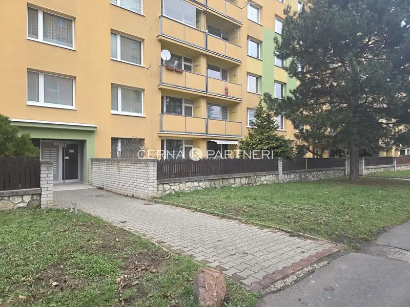 Pronájem bytu 1+1 37 m², Bílina – náhled fotky 3