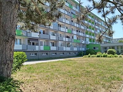 Pronájem bytu 1+kk 35 m²