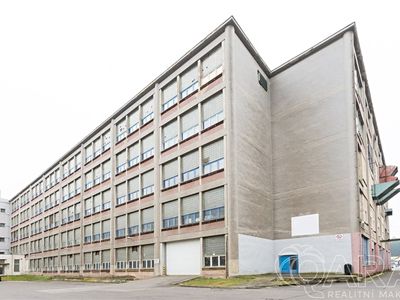 Pronájem skladového prostoru 4000 m²