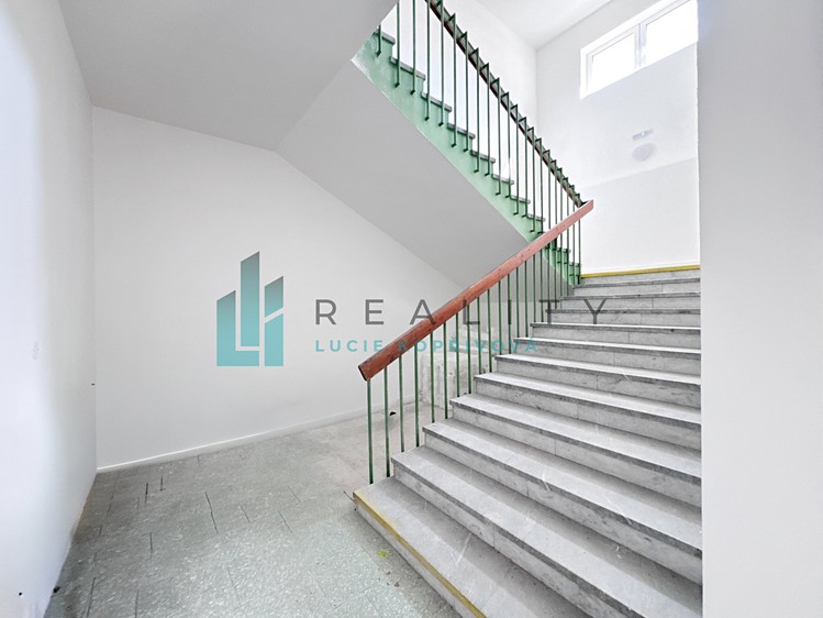 Квартира 3+kk в оренду, 81 м² (20 з 22)