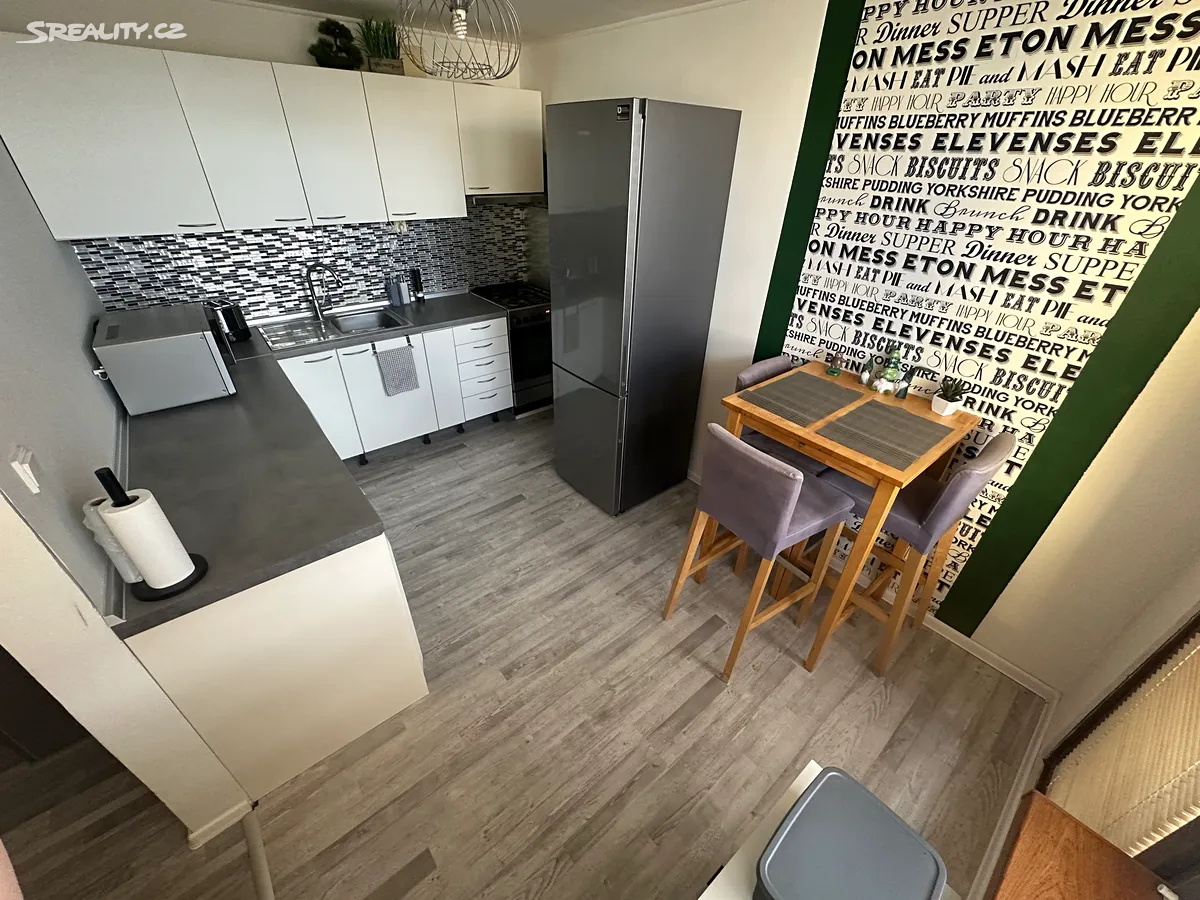 Prodej bytu 3+1 77 m² – pohled 5
