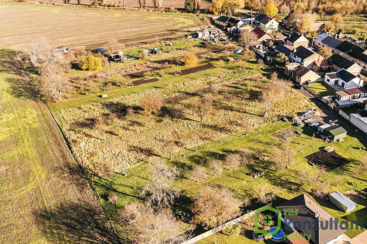 Prodej stavebního pozemku 3441 m² – fotografie 2