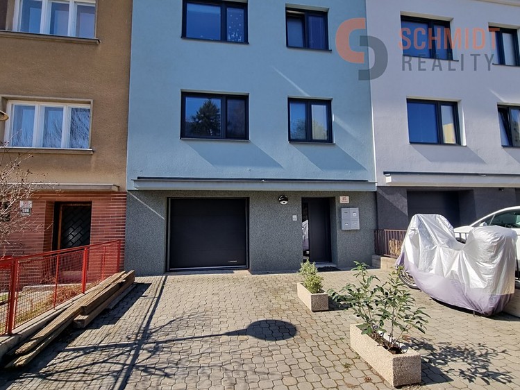 Квартира 3+kk на продаж, 73 м² (1 з 18)