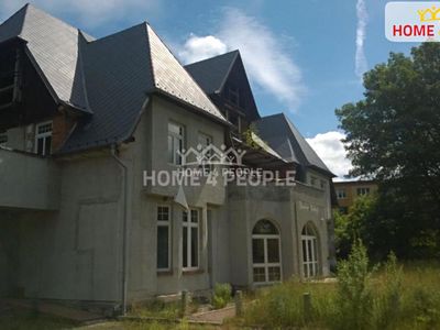 Prodej komerční nemovitosti 1269 m²