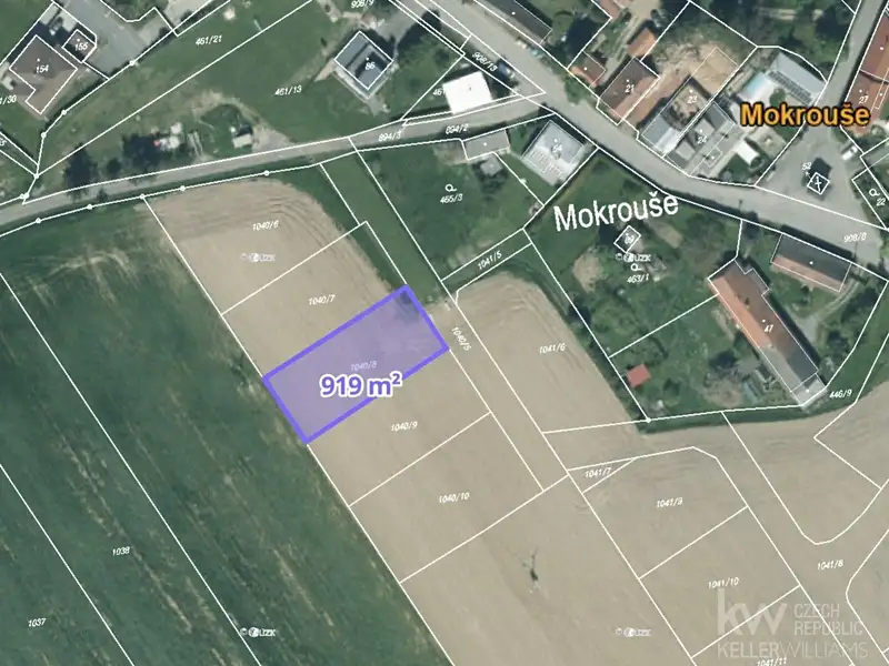 Prodej stavebního pozemku 919 m², Mokrouše – náhled fotky 1