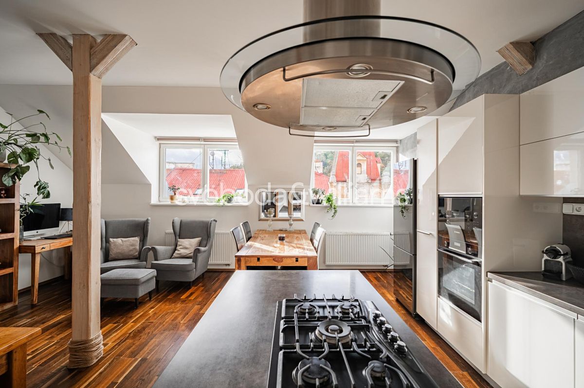 Prodej bytu 4+kk 141 m² – fotografie 3