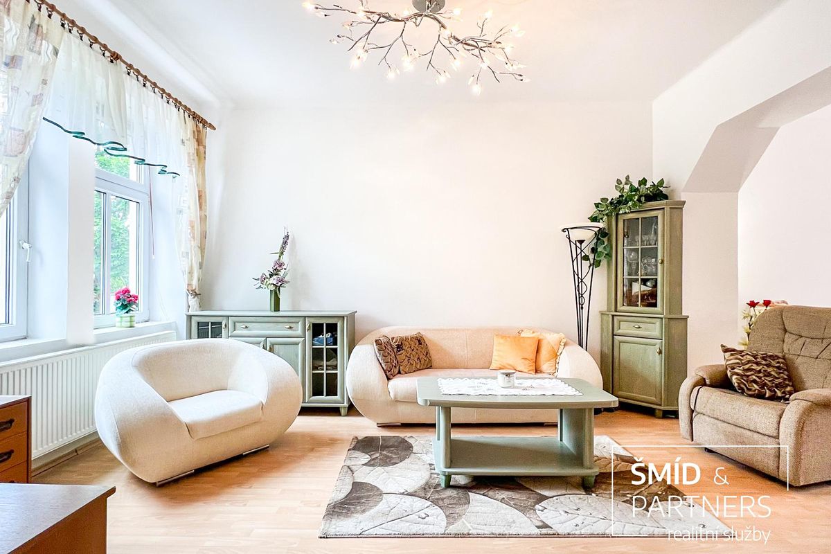 Prodej rodinného domu 186 m², pozemek 355 m² – fotografie 4