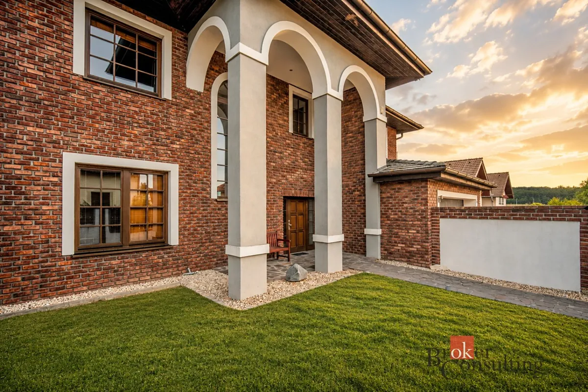 Prodej rodinného domu 307 m², pozemek 874 m²