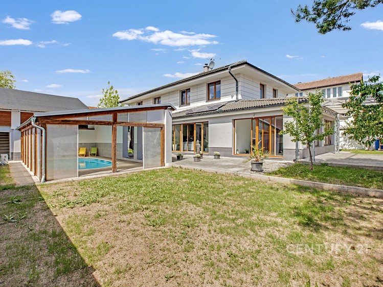 Prodej domu, 354 m² (39 z 59)