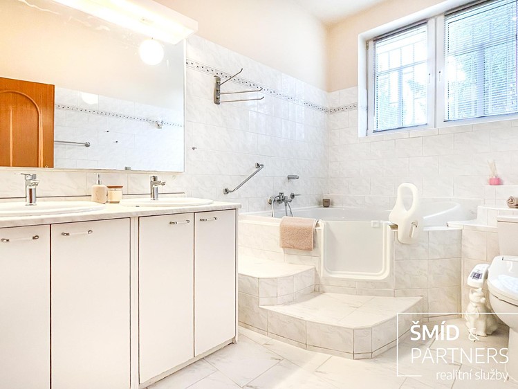 Будинок на продаж, 186 м² (14 з 49)