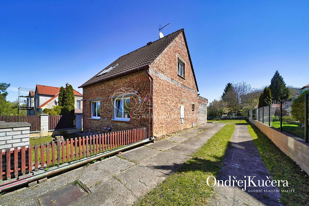 Prodej rodinného domu 120 m², pozemek 374 m²
