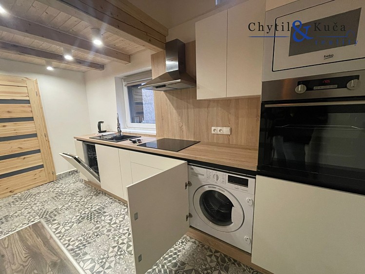 Будинок на продаж, 109 м² (2 з 28)