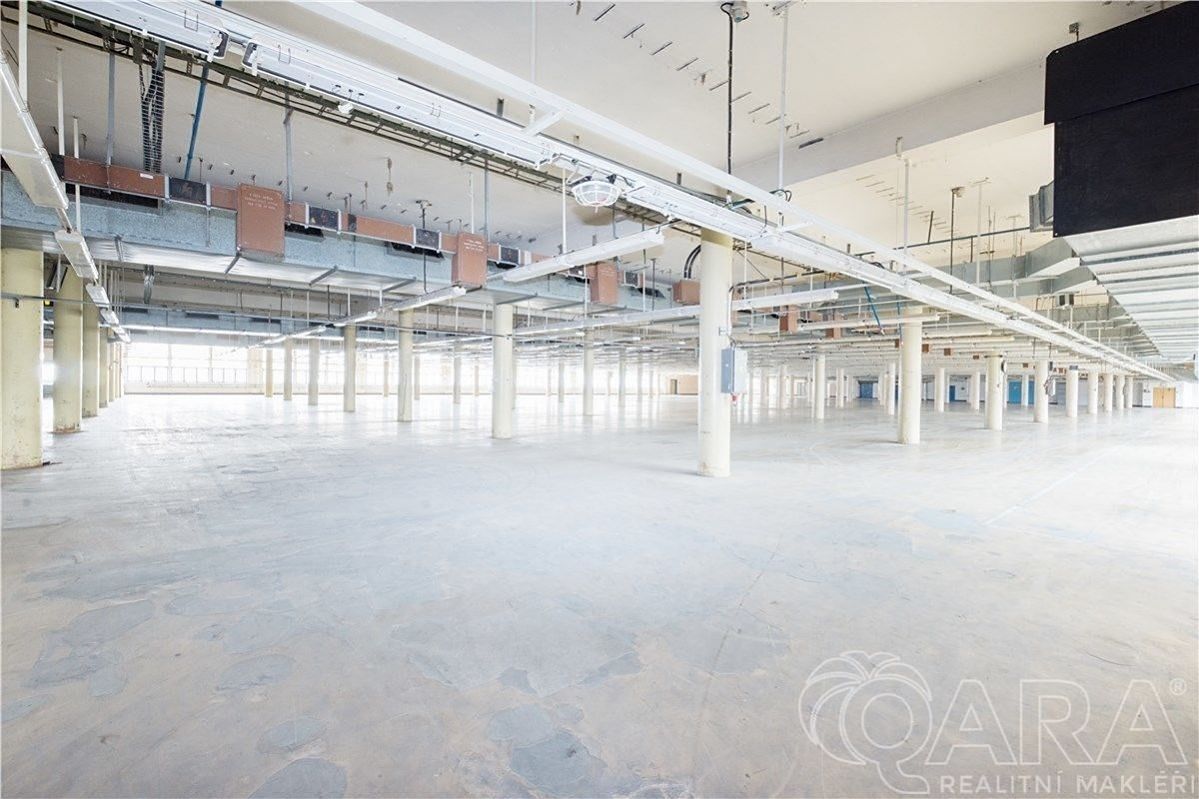 Pronájem skladového prostoru 4000 m² – fotografie 3