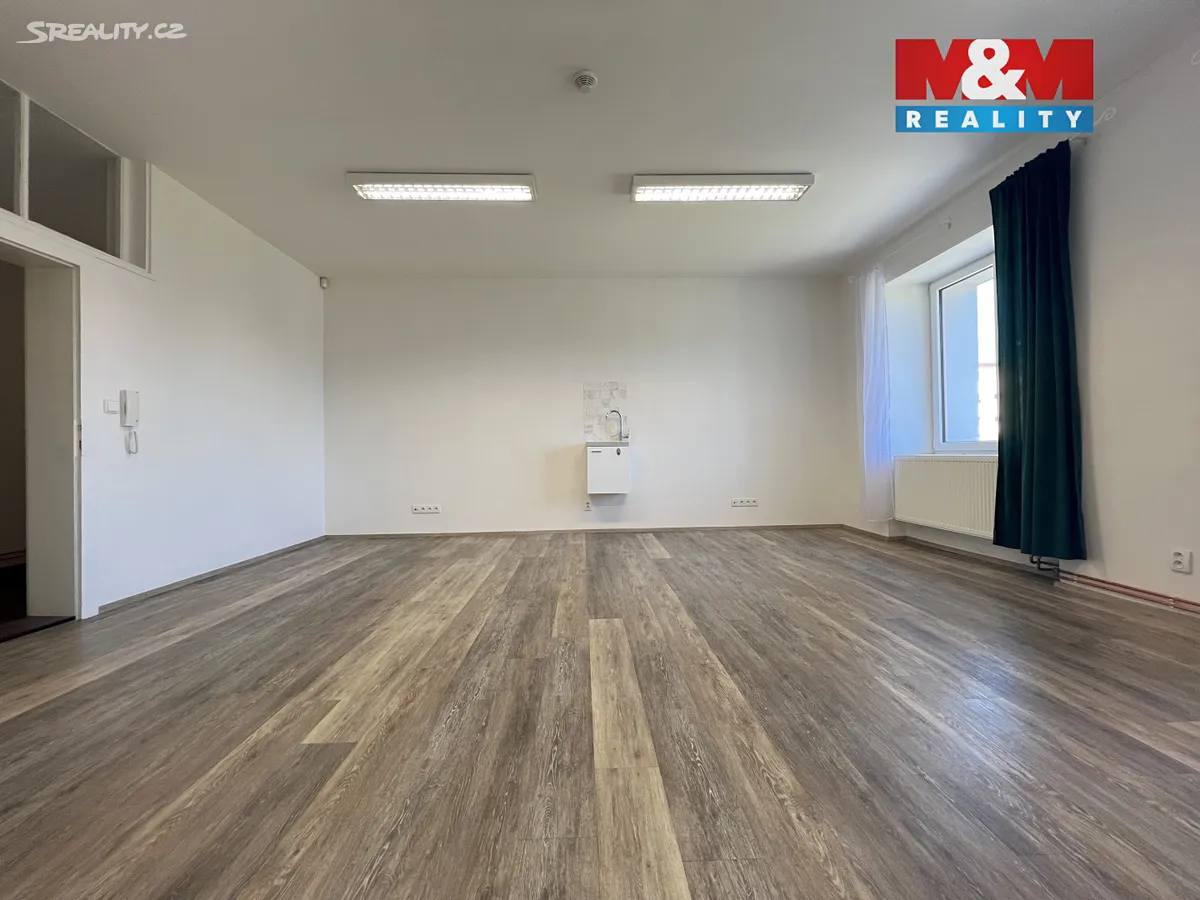 Pronájem kanceláře 34 m² – pohled 5