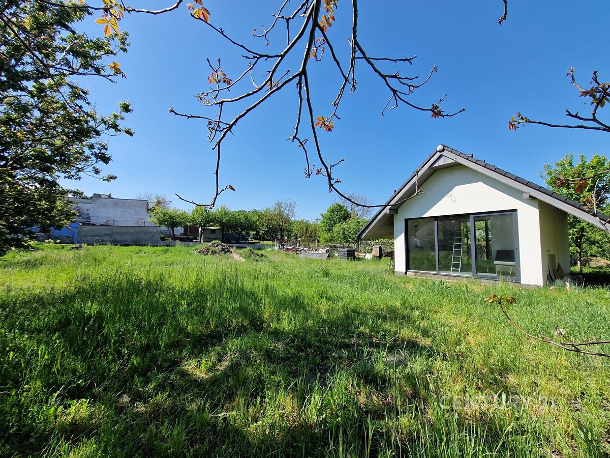 Prodej stavebního pozemku 784 m² – fotografie 3